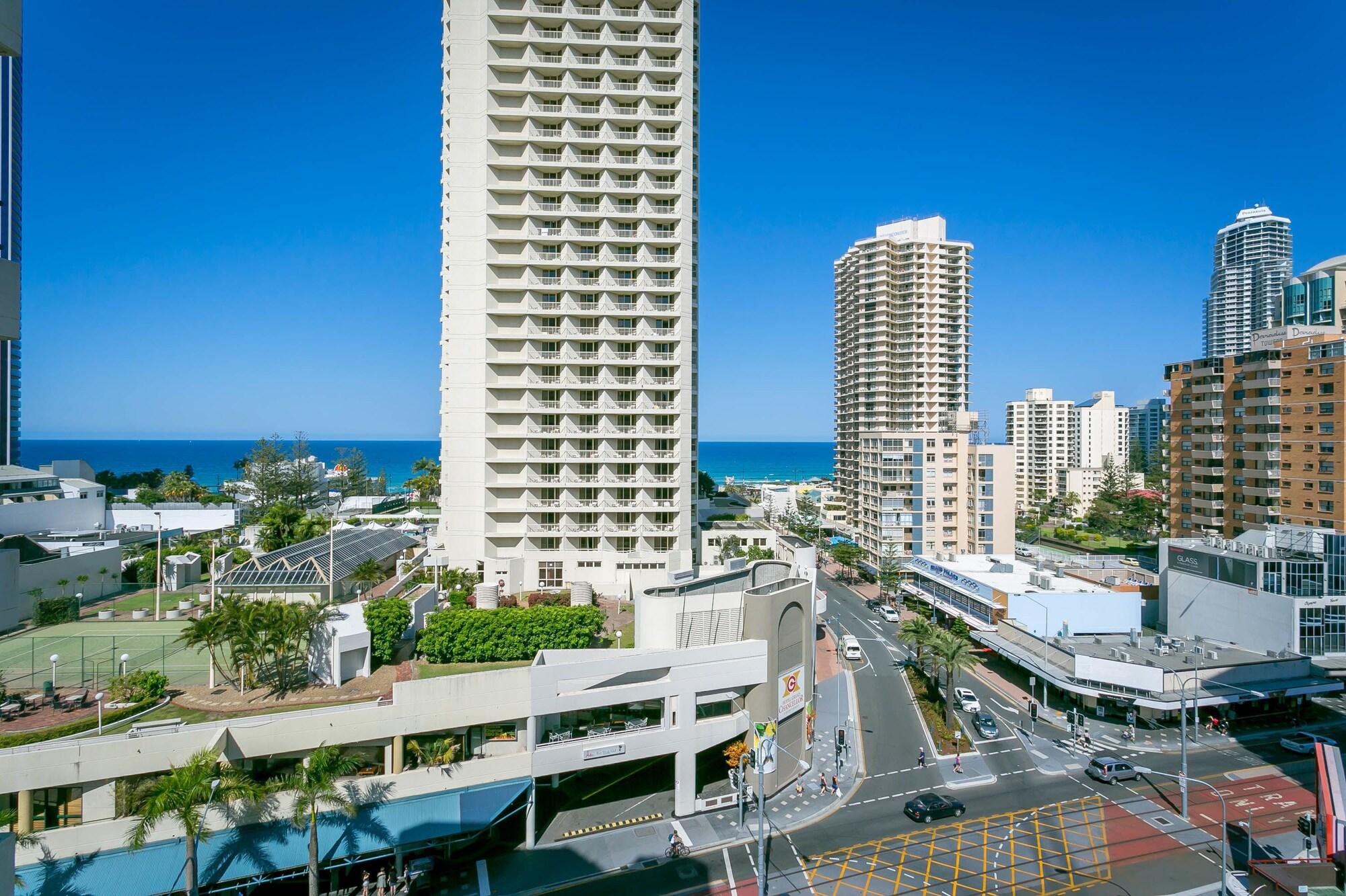 Breakfree Cosmopolitan Aparthotel Gold Coast Exterior photo