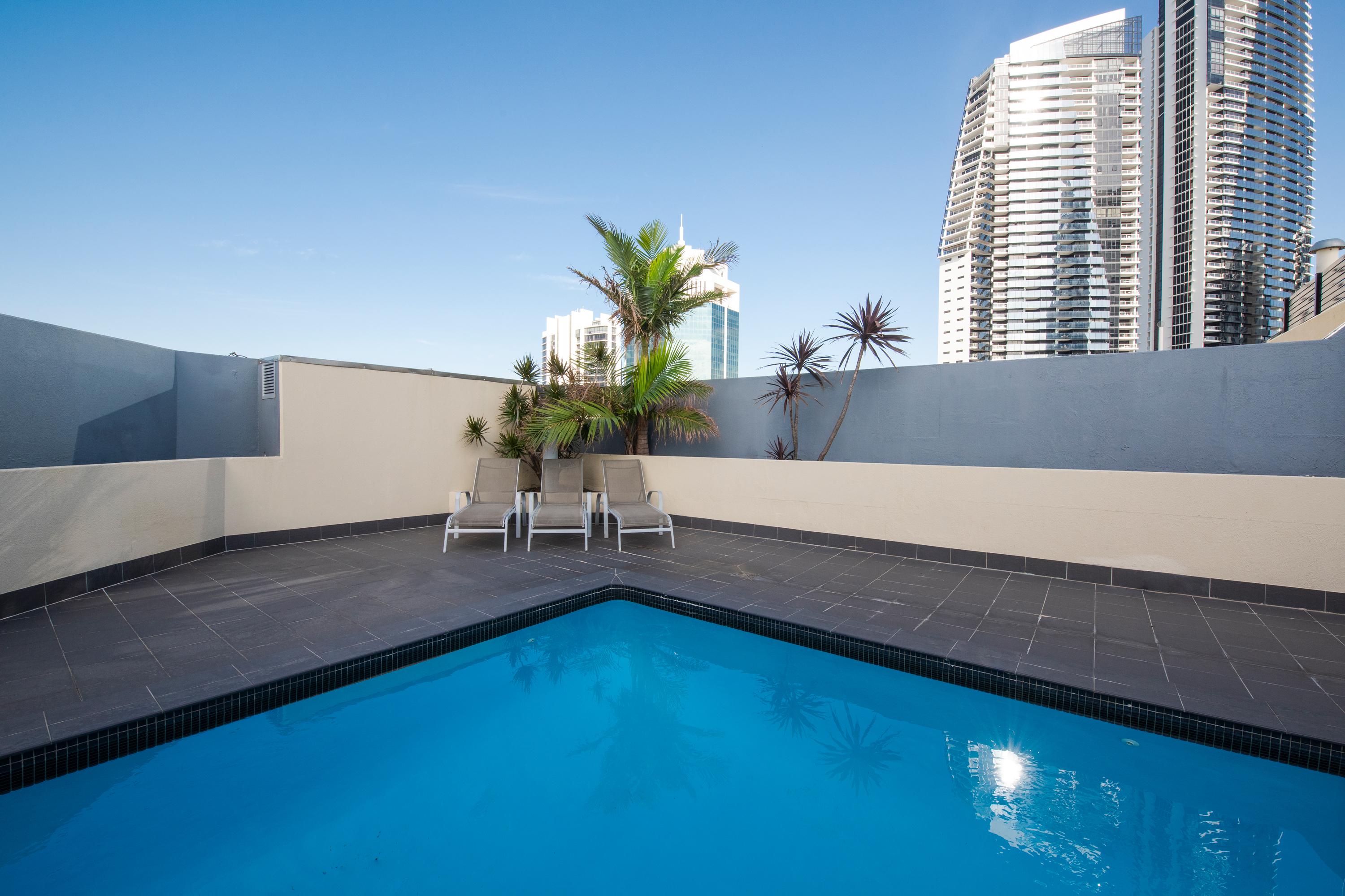 Breakfree Cosmopolitan Aparthotel Gold Coast Exterior photo